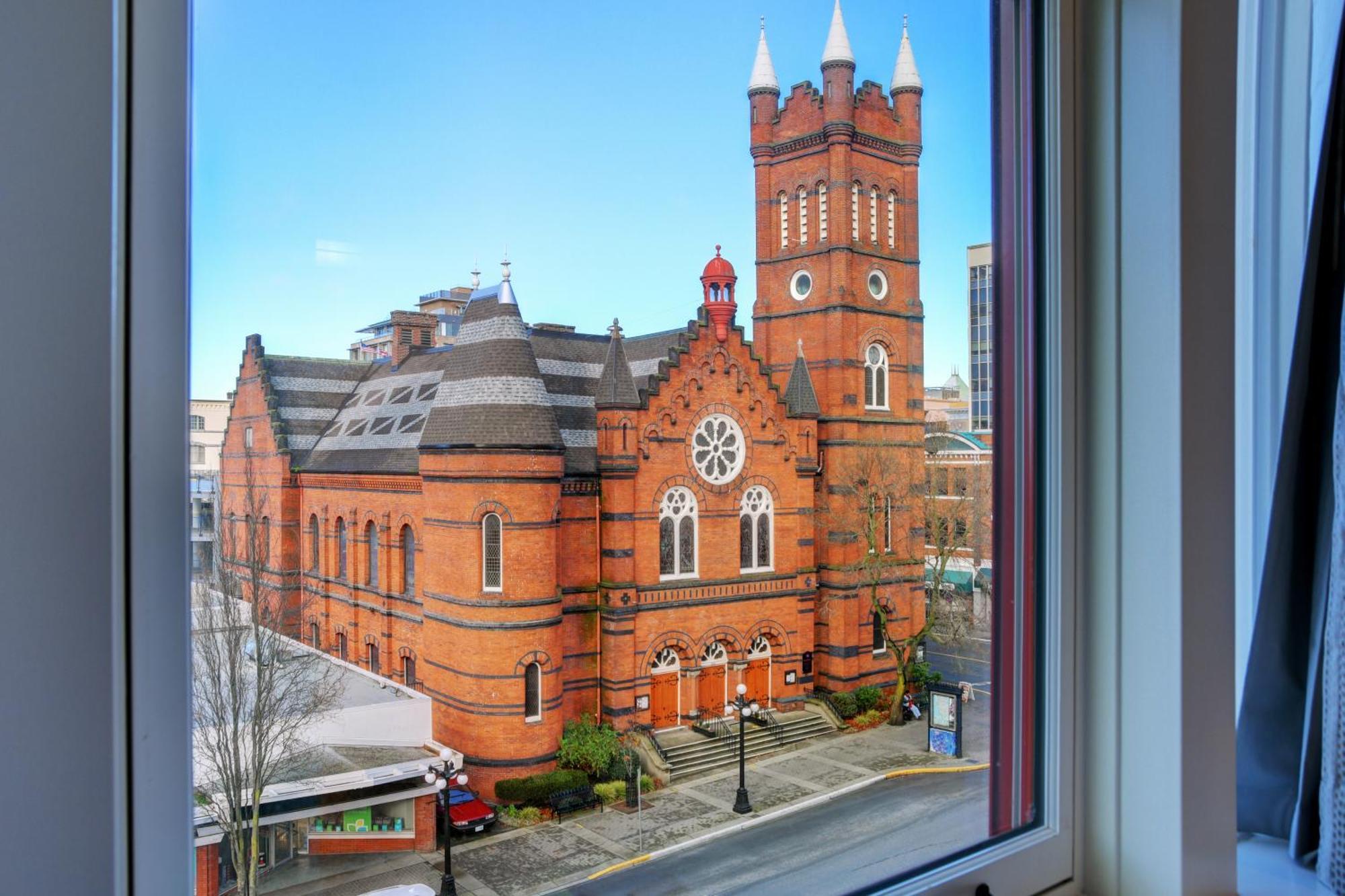 King Suite City View