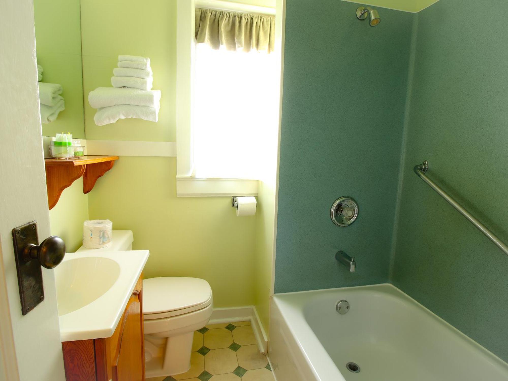 One-Bedroom Suite