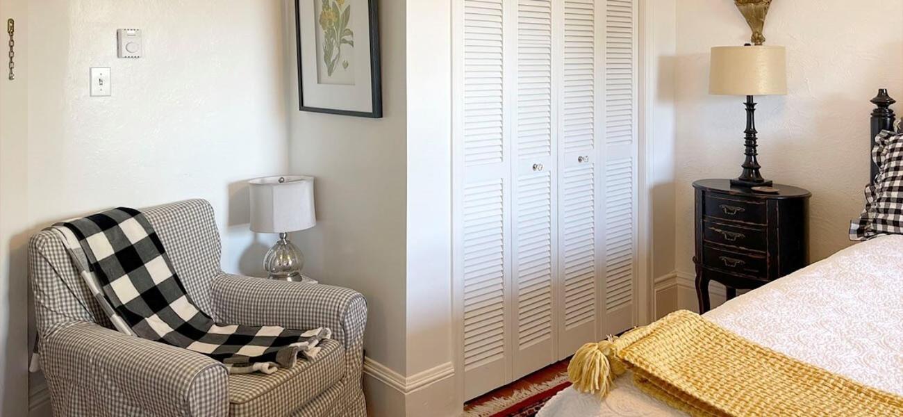 Double Room Private Bathroom