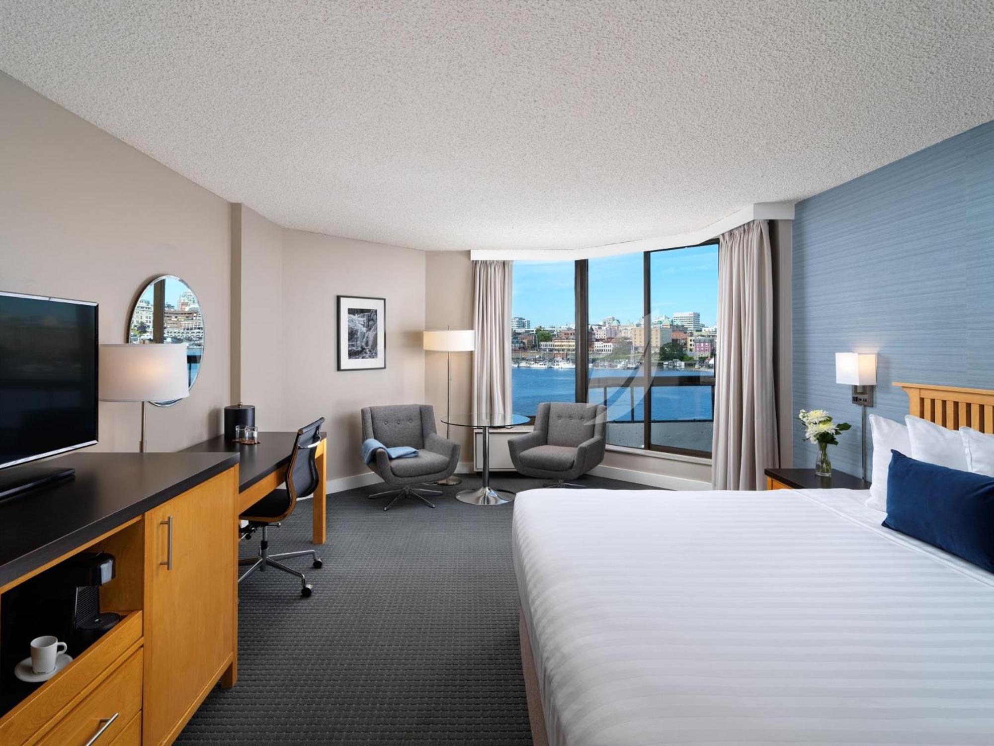 Laurel Wing King Room Pet Friendly