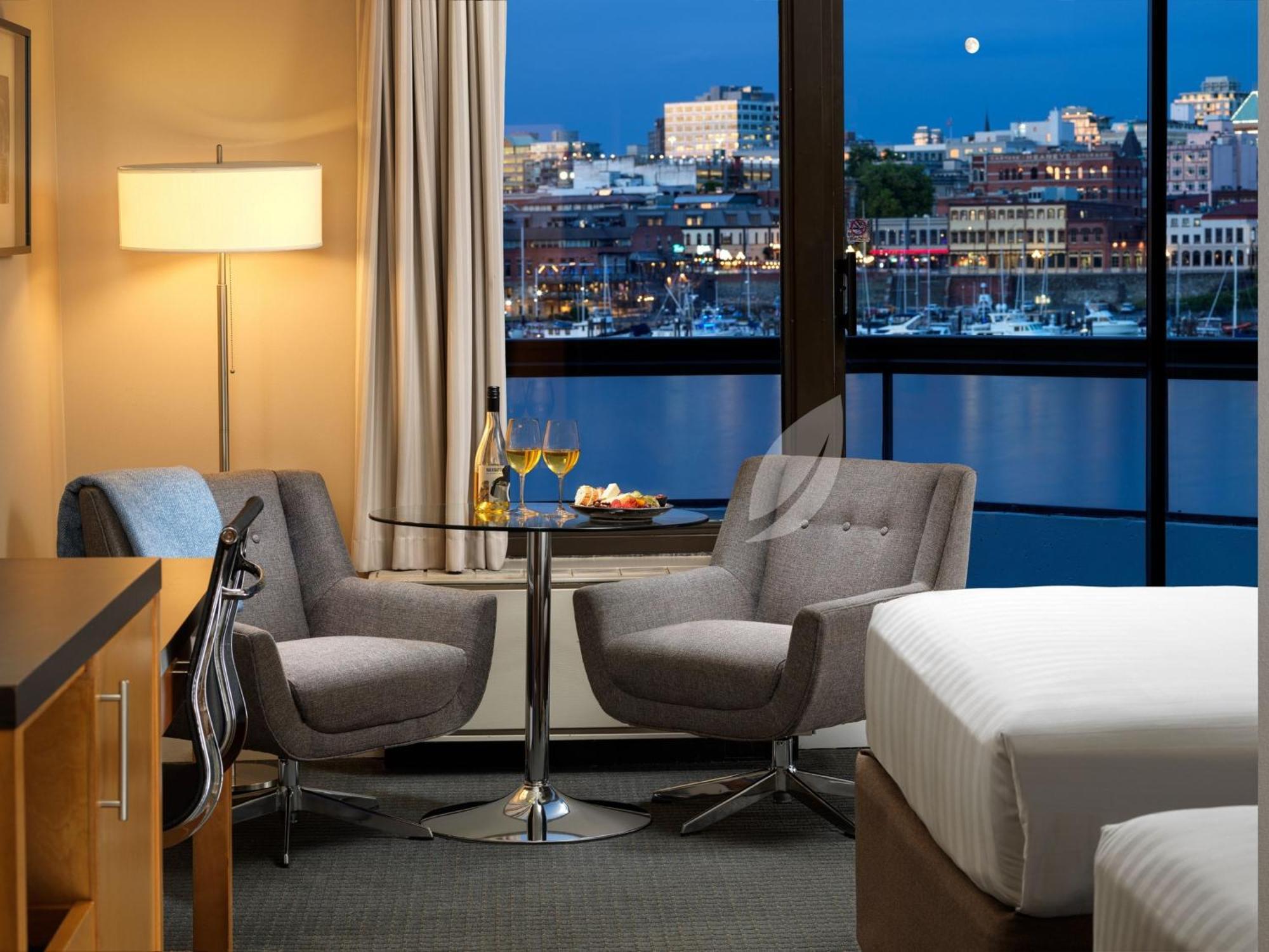 Laurel Wing Inner Harbour King Room
