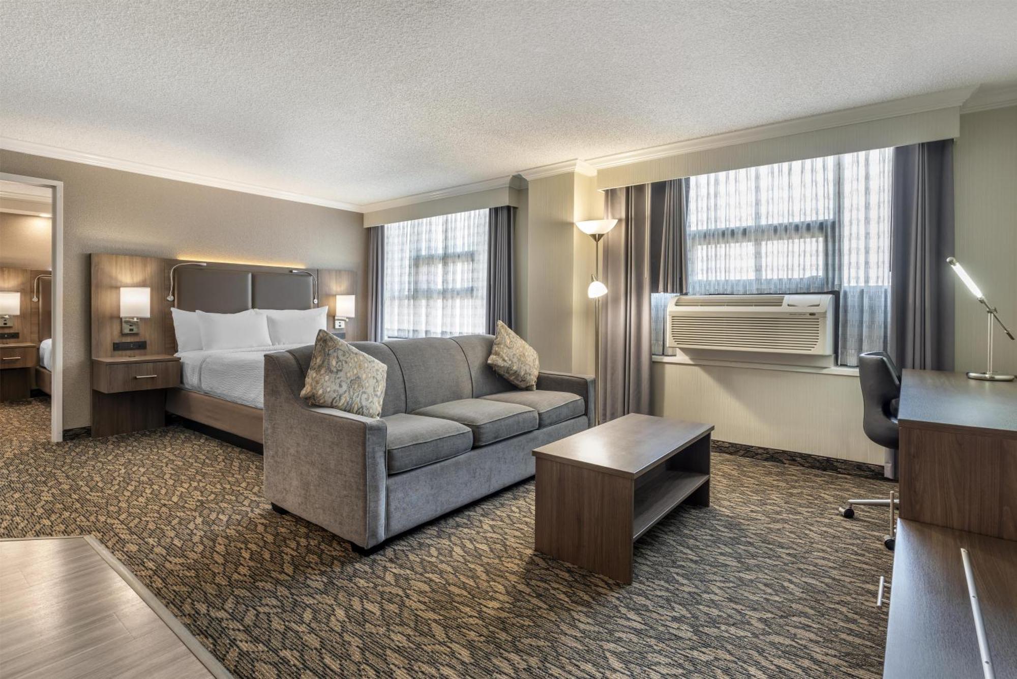Suite One King One Queen Bed,1739378554:JPEG