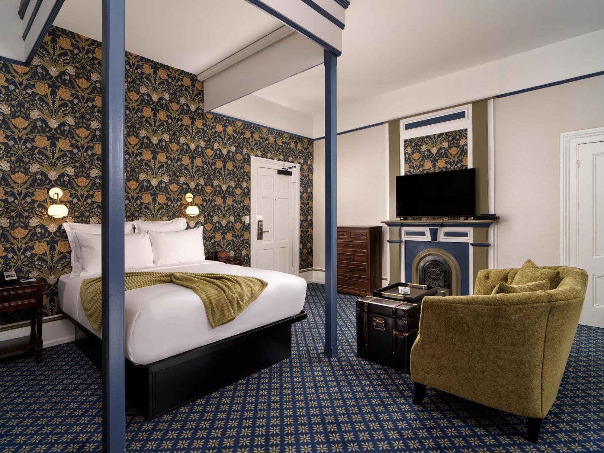 Camellia Room at Belleville House