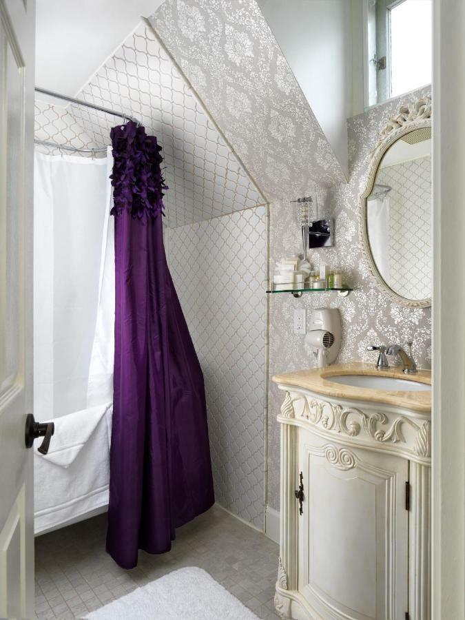 Amelia Jane Room