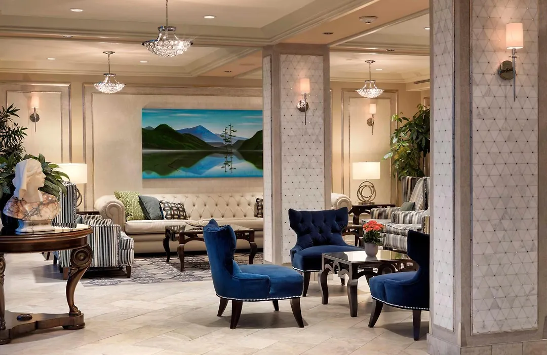 Chateau Victoria Hotel & Suites-1