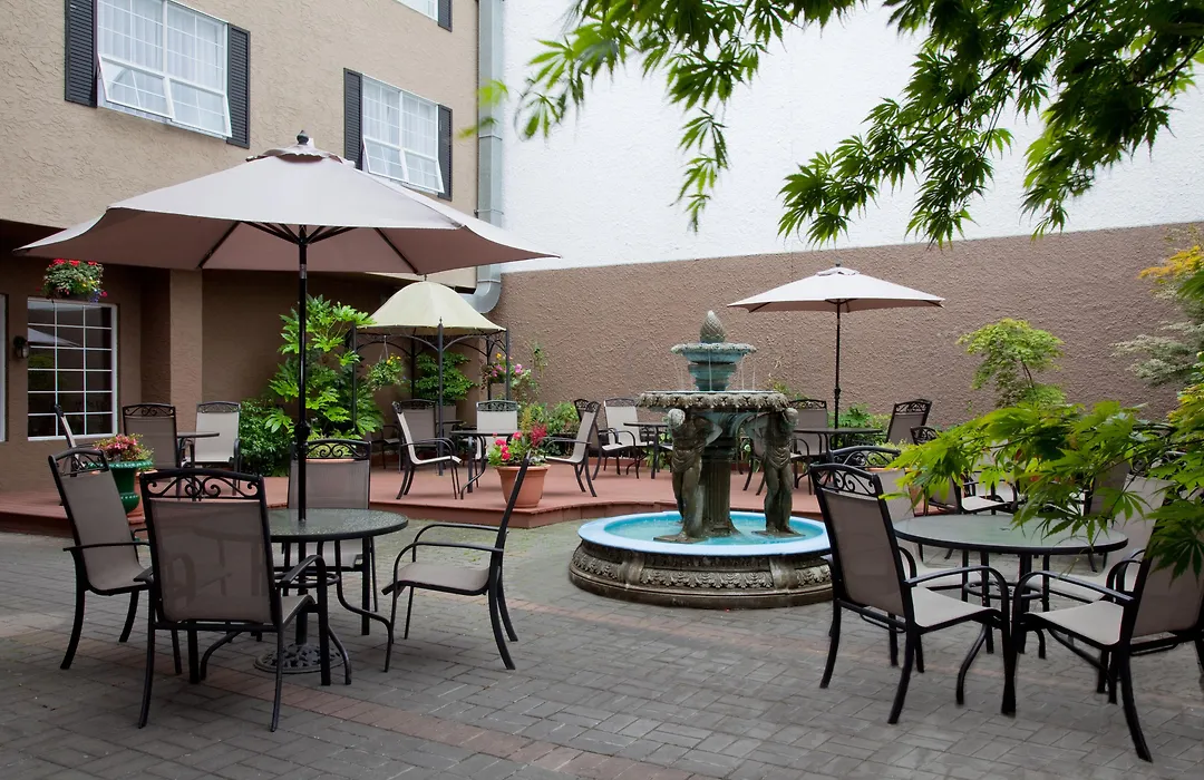 Quality Inn Downtown Inner Harbour-1