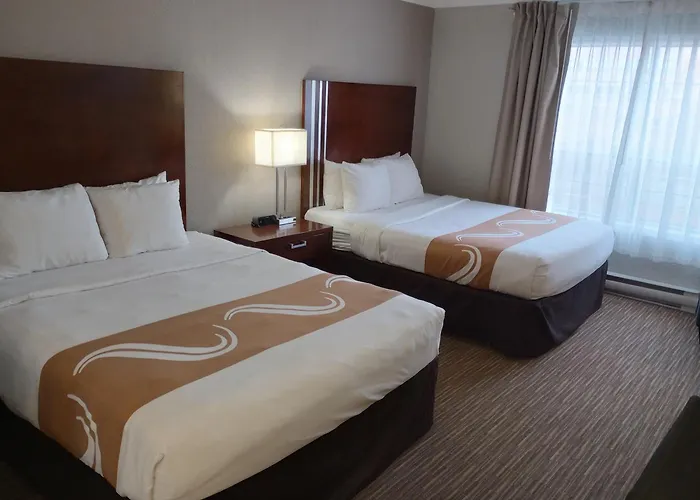 Hotels VictoriaQuality Downtown er Harbour