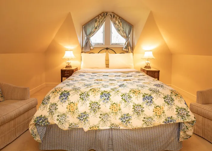 Amethyst Inn Victoria